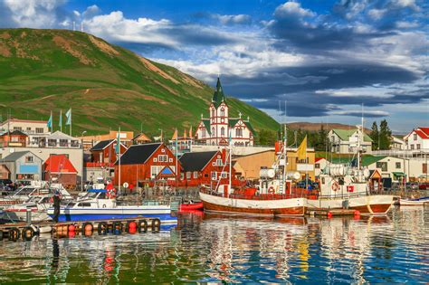 Discover Tauck Tours's "<b>Iceland</b>" - A(n) 8-Day Escorted <b>Iceland</b> <b>Tours</b> Experience Starting From $8,790. . Iceland day tours from akureyri